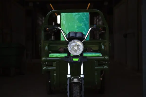 Triporteur électrique pour particuliers